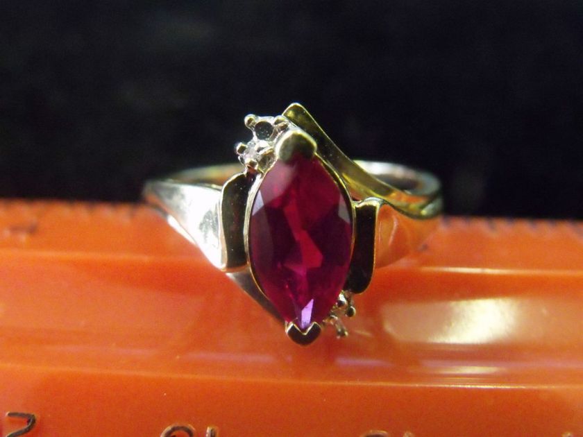 ESTATE VINTAGE NEW OLD STOCK SYNTHETIC RUBY DIAMOND 10K YELLOW GOLD 